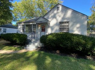 1912 Falcon Dr, Saint Louis, MO 63133