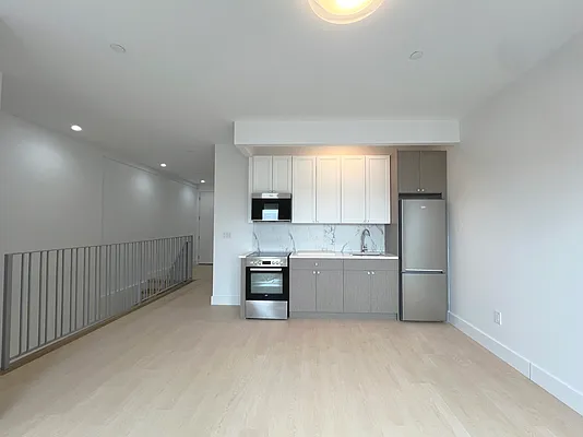 Rented by MADEHOME | media 30