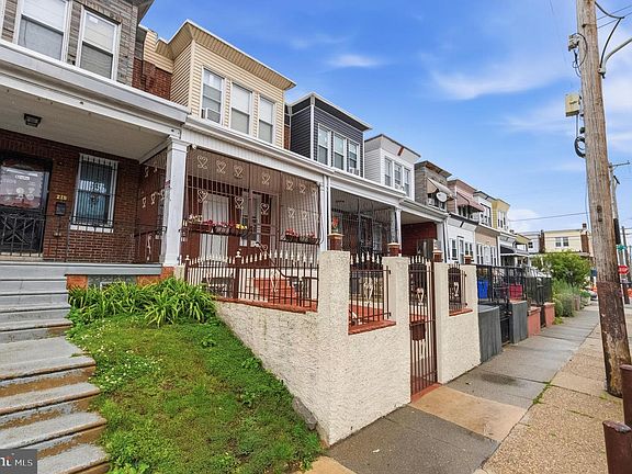 2nd image of 213 W Duncannon Ave