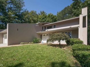 6010 Spalding Dr, Sandy Springs, GA 30350