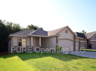 509 S 182nd St, Elkhorn, NE 68022