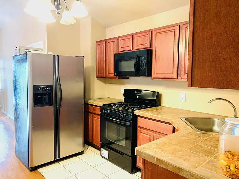 62 Virginia Ave #2 — Photo 8