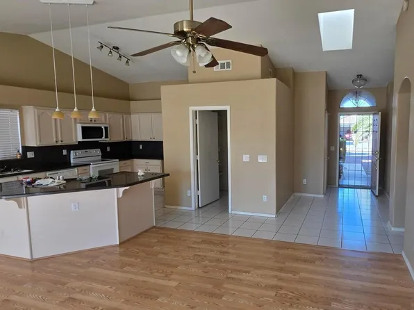 9163 W Davis Rd, Peoria, AZ 85382