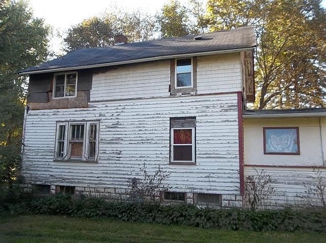 2nd image of 504 Lincoln Park Blvd