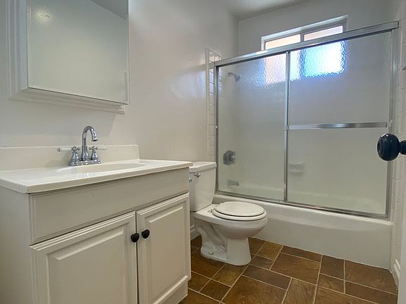 3rd image of 4935 W 120th St #78