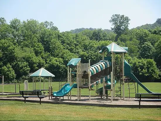 900 Mountain Creek Rd #F-83 — Photo 28