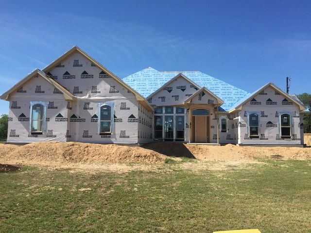 1st image of 407 Creekside Meadows Dr