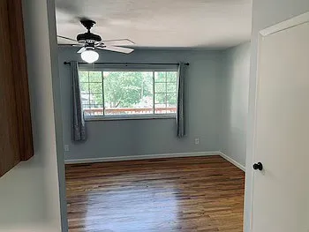 903 W Monroe St — Photo 14
