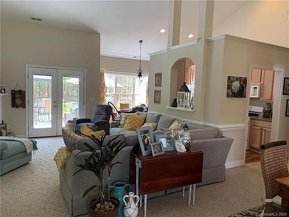 5th image of 164 Quail Haven Dr
