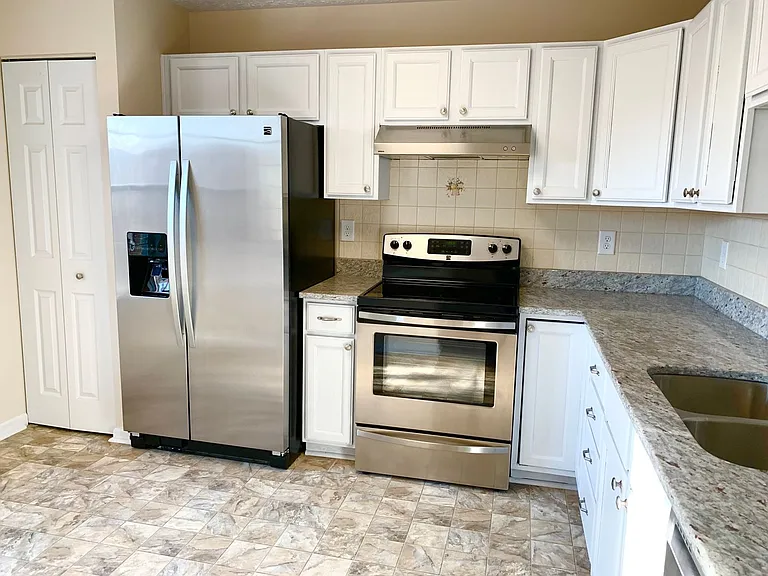 2450 Apple Blossom Ln #301 — Photo 9