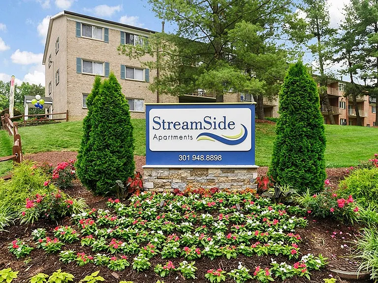 Streamside West Apartments — Photo 13