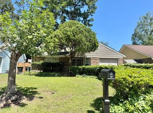 32 N Berwick Dr, Savannah, GA 31406