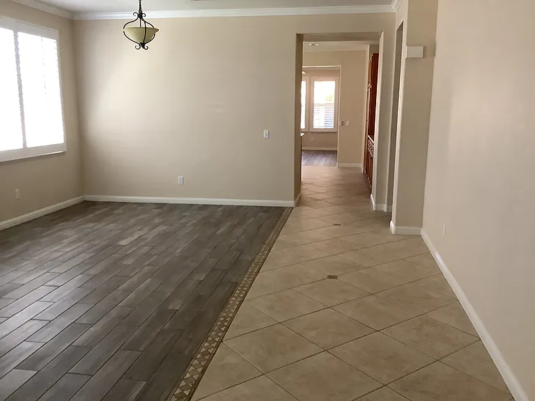 31775 Emerald Dr — Photo 8