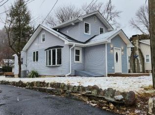17 Grandview Ln, West Milford, NJ