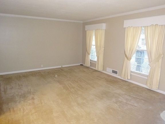 3rd image of 333 S 32nd St