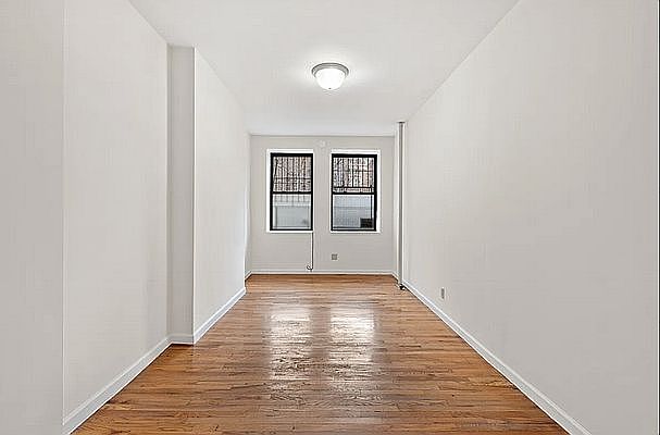 1st image of 109 E 2nd St #7