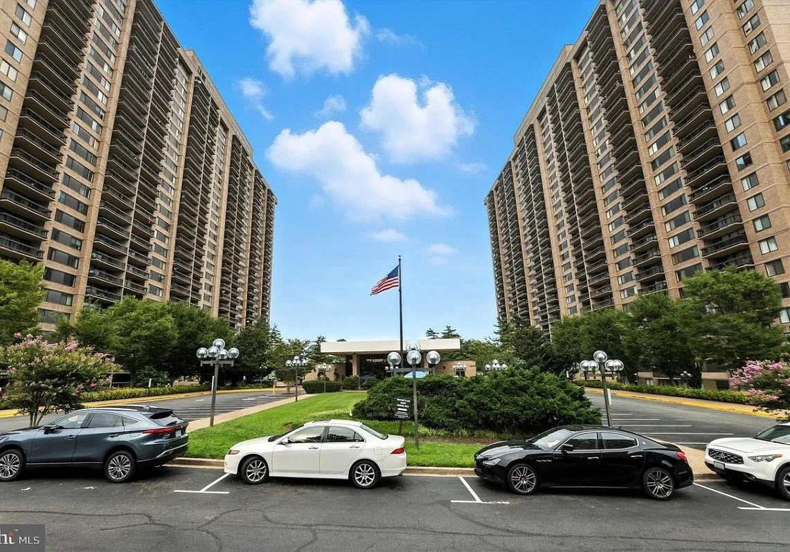 2 bed, 1.5 bath, 1200 sqft, $2,650 — Photo 4