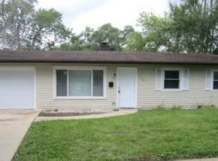 120 S Chestnut Dr, Streamwood, IL 60107