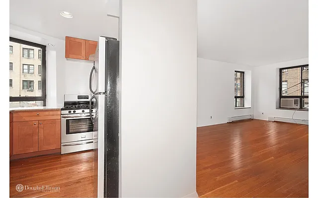 Rented by Douglas Elliman | media 11