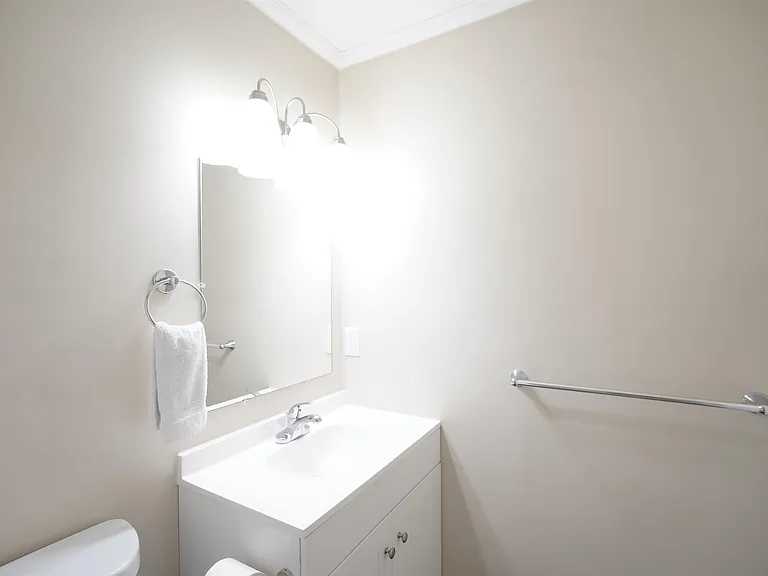 7 Louisburg Sq #2 — Photo 19