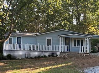 1524 Walter Stover Rd, Gainesville, GA 30501