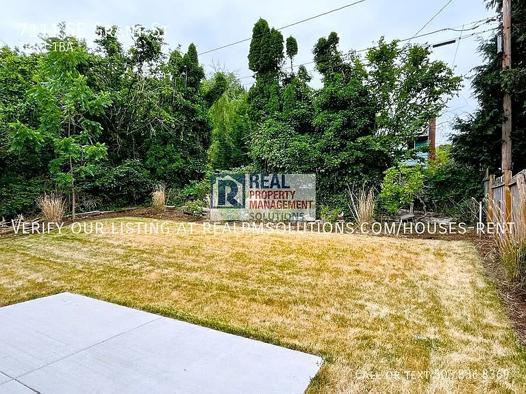 7111 SE Grant St — Photo 64