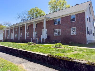 52 Prospect St APT A, Greenfield, MA, 01301