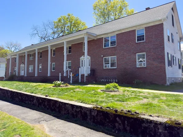 52 Prospect St APT A, Greenfield, MA 01301