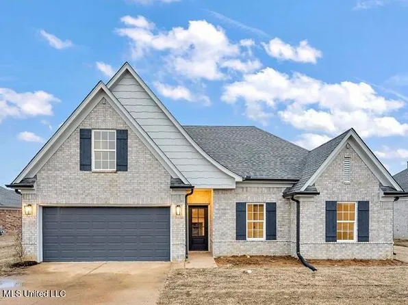 2272 Johnny Ray Dr, Southaven, MS 38672