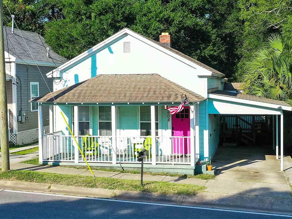 1st image of 608 N 9th Ave