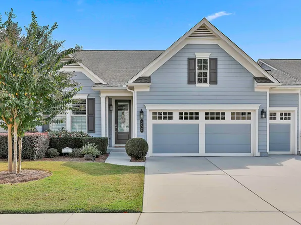 252 Spruce Pine Cir, Peachtree City, GA 30269
