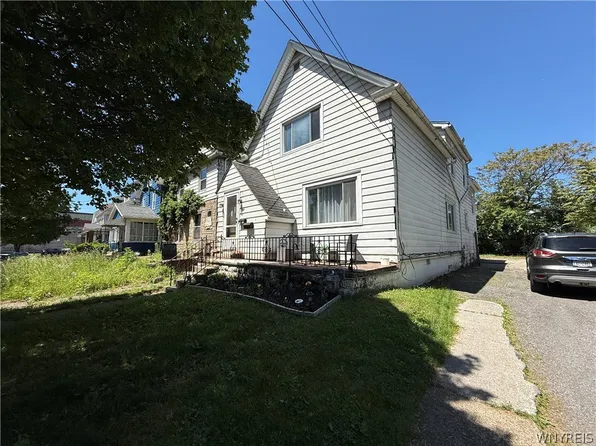 30 Hobart St, Buffalo, NY 14206