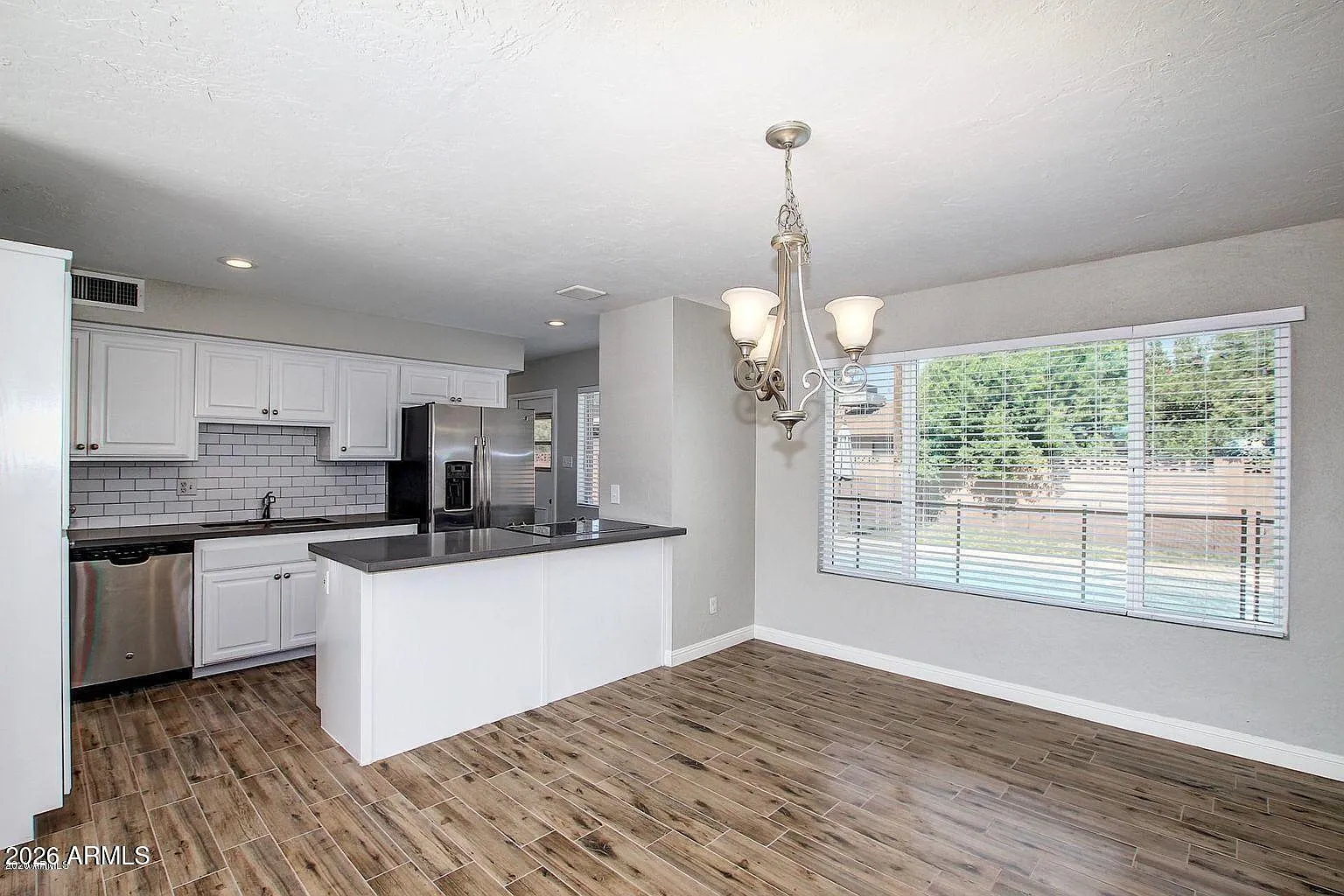 3 bed, 2.0 bath, 1380 sqft, $2,845 — Photo 3