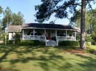 1716 Oakdale Rd SE, Cairo, GA 39828