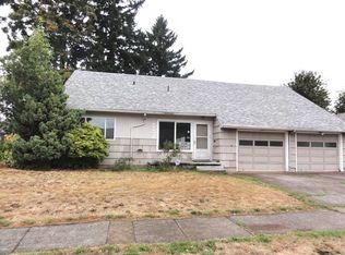 8809 SE Stephens St, Portland, OR 97216