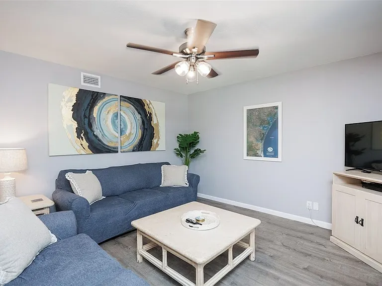 14921 Windward Dr #114 — Photo 3