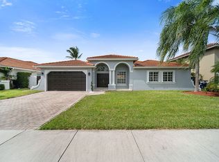 15749 SW 101st St, Miami, FL 33196