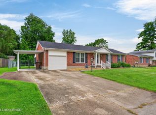 7802 Brynwood Ln, Louisville, KY 40291