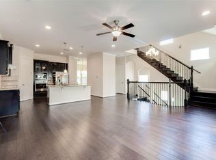 2710 Shadybrook Meadow Dr, Houston, TX 77080