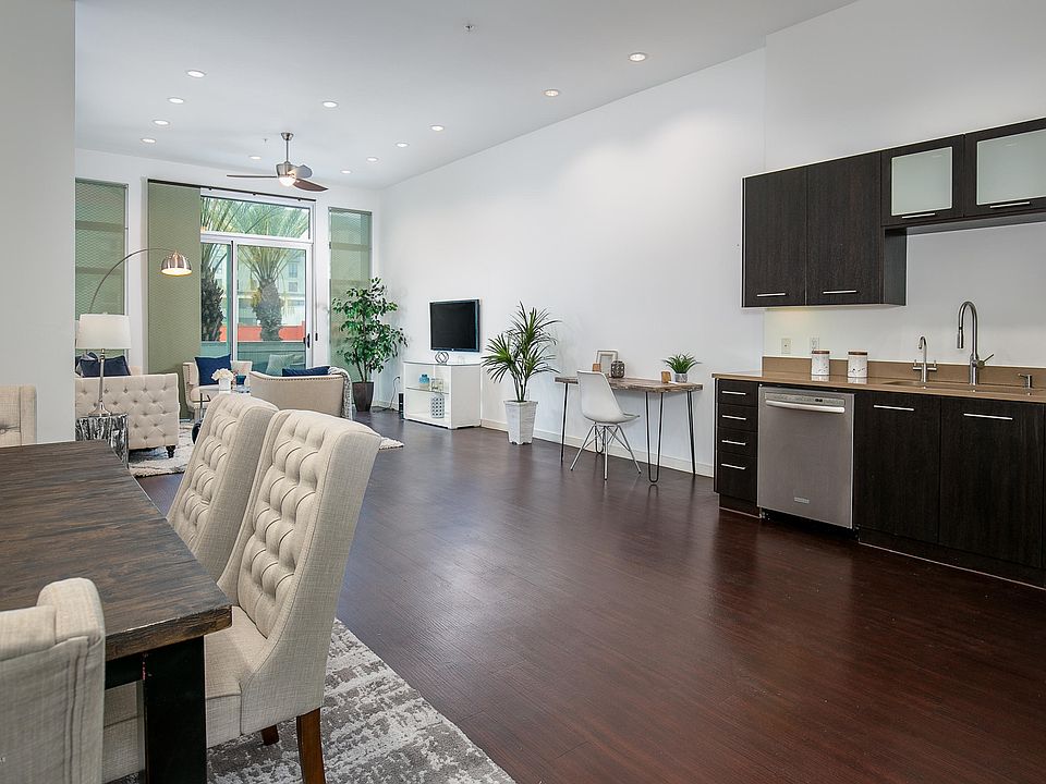 1st image of 238 S Arroyo Pkwy Unit 207