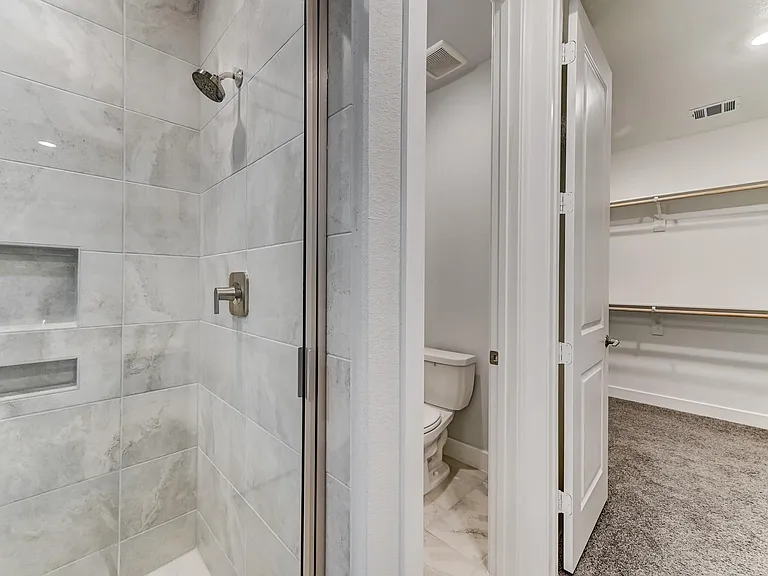 9522 Rialto Creek Dr — Photo 20