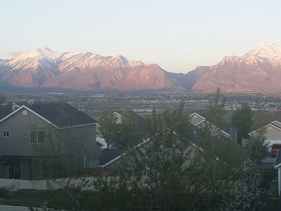 2nd image of 2494 N Apricot Pl