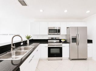 324 NE 3rd St APT C, Hallandale Beach, FL 33009