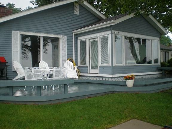 5th image of 1102 Lake St