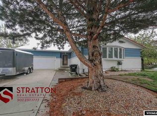 4491 Valley Rd, Casper, WY 82604