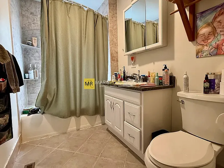 253 Brown St #1 — Photo 10