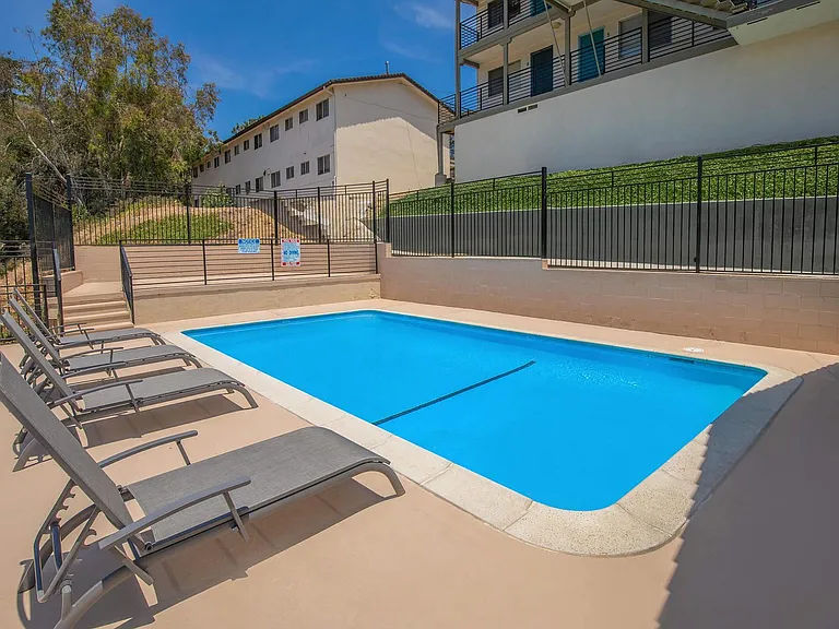 Overlook Point | Hillside Living in Mission Hills — Photo 15