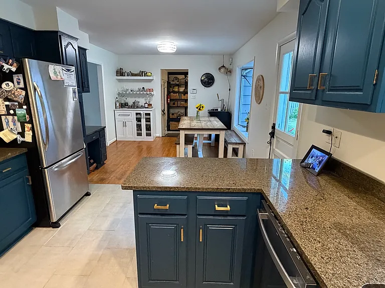 9 Romar Dr — Photo 8