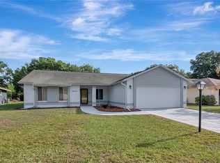 28435 Trident Ct, Zephyrhills, FL 33543