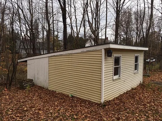 3 bed, $2,700 — Photo 4